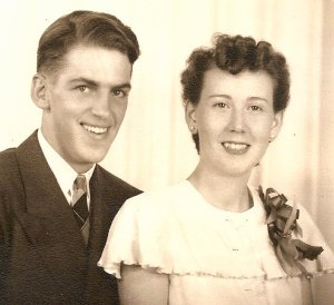 Such a gorgeous, gorgeous couple.